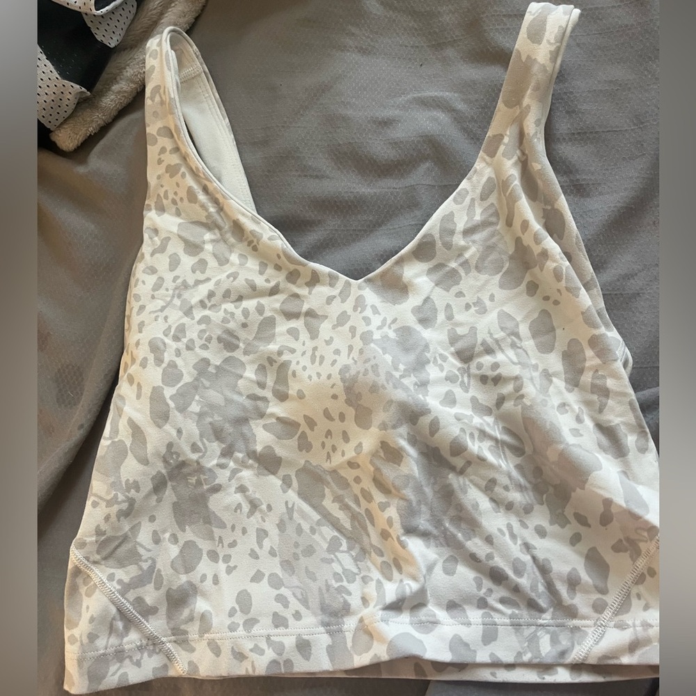 size 4 lulu align